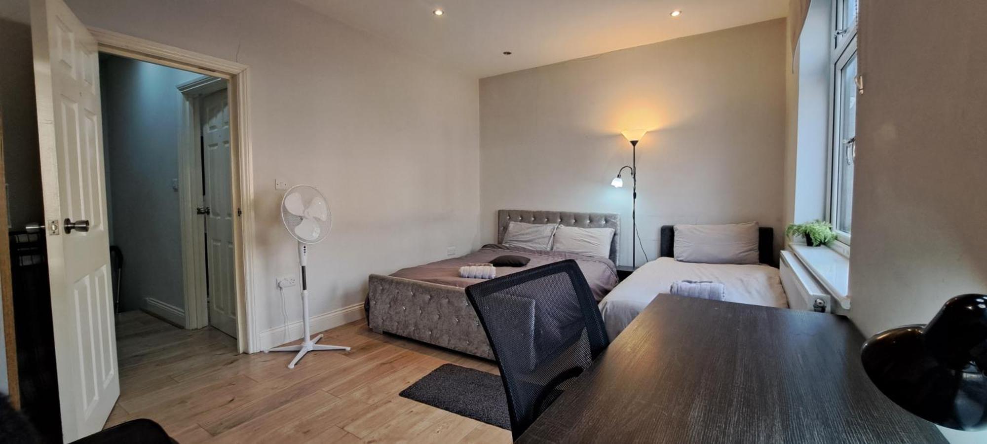Fenia Apartment Londra Exterior foto