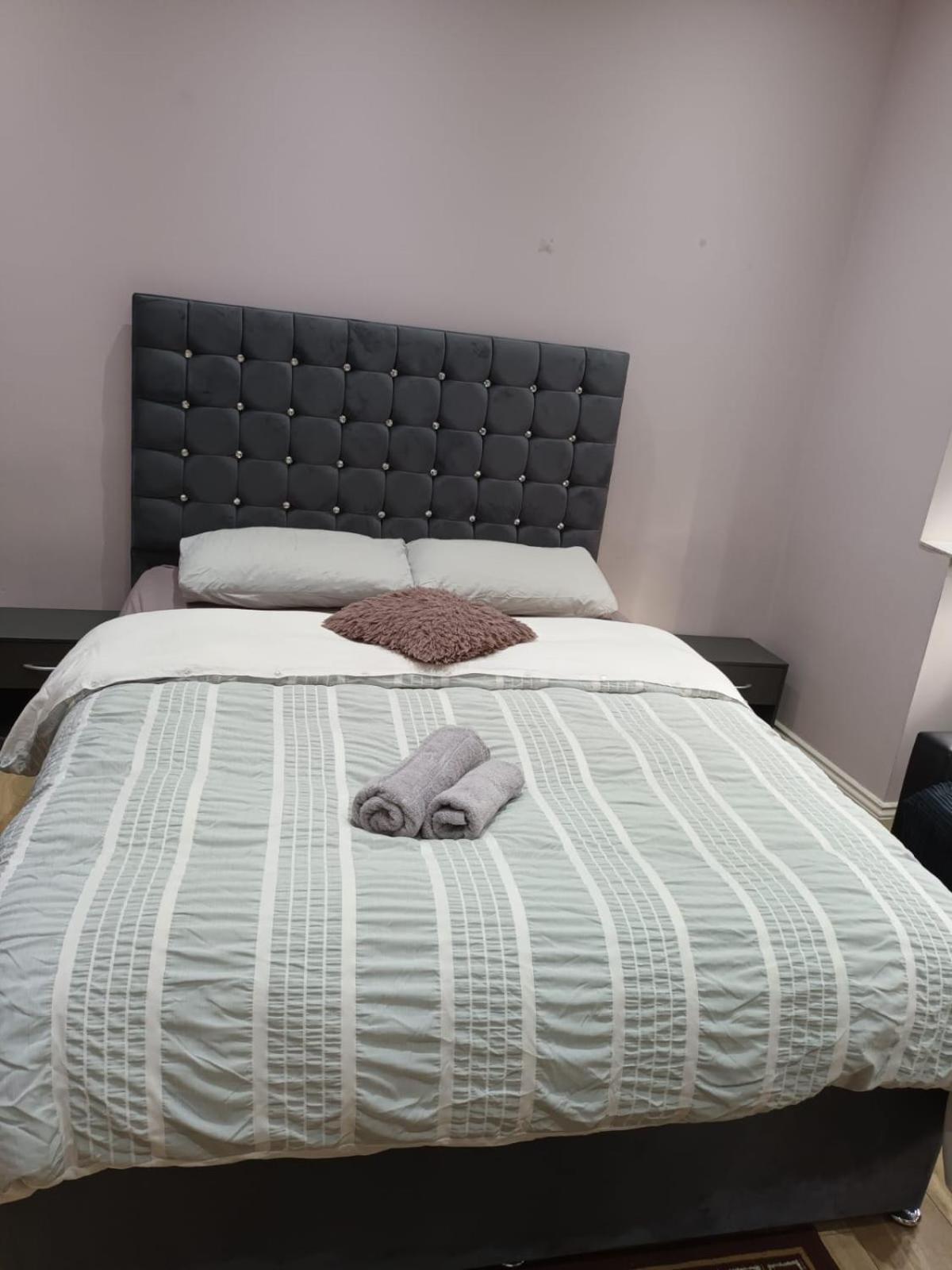 Fenia Apartment Londra Cameră foto